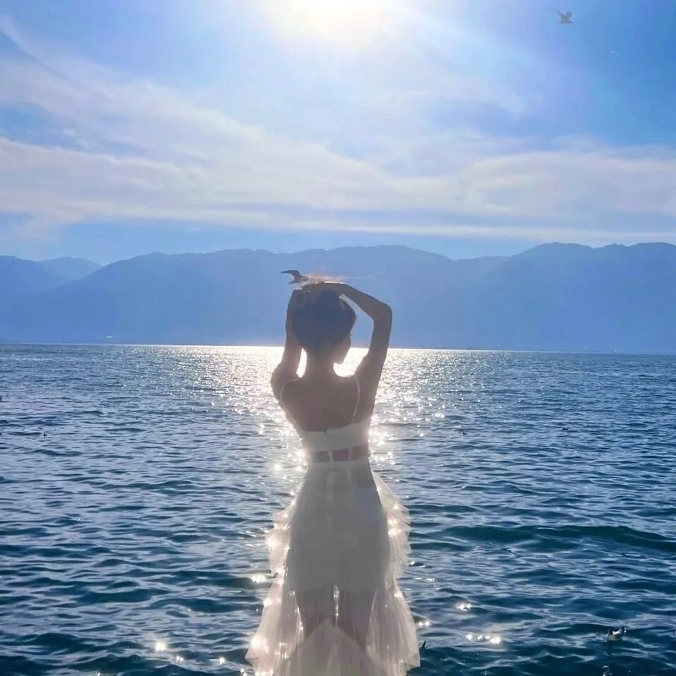 纽约灾星第一季 海报